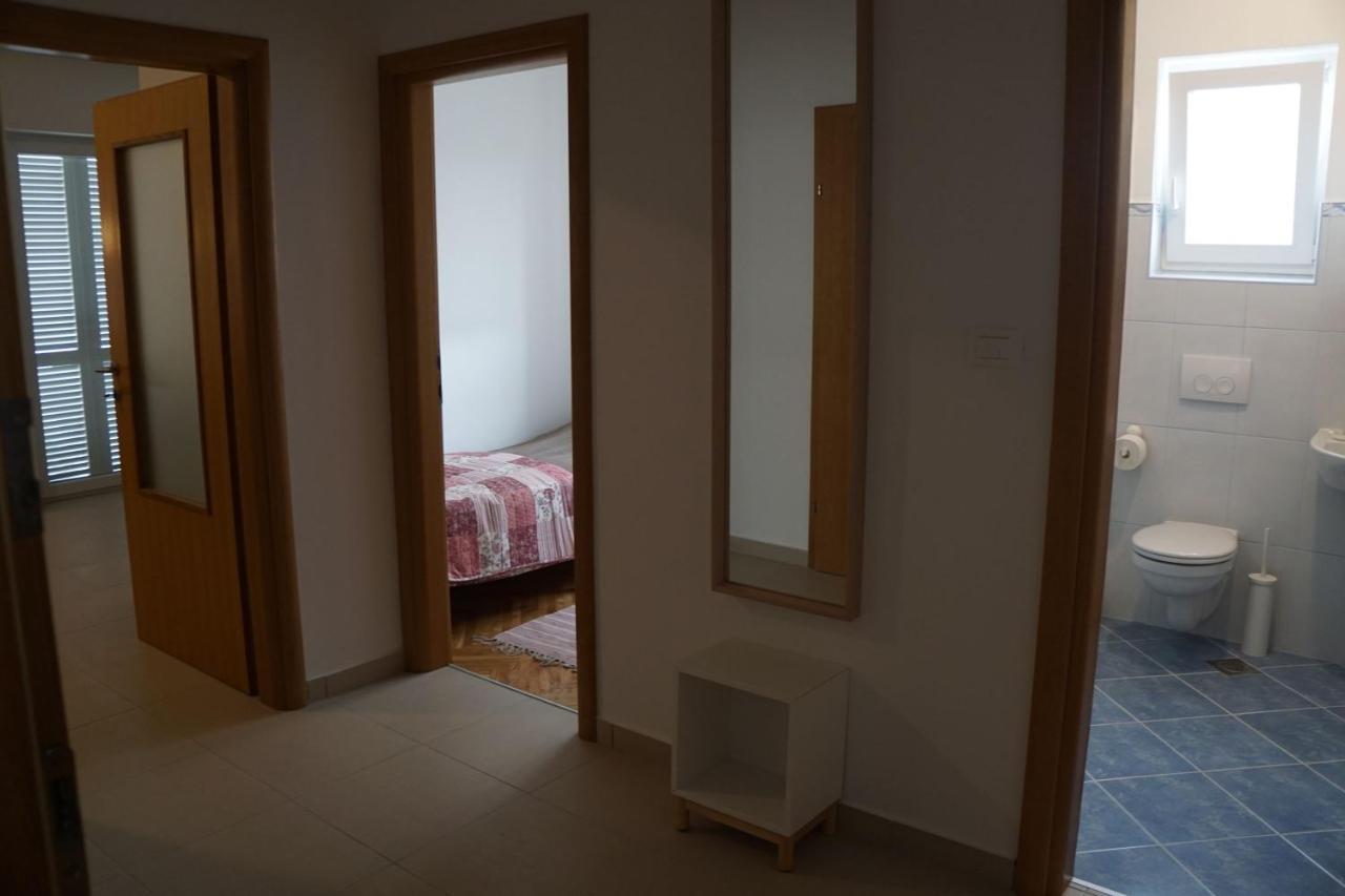 Mitra Apartments Malinska Kültér fotó